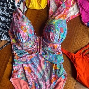 BLEU ROD BEATTIE NWT